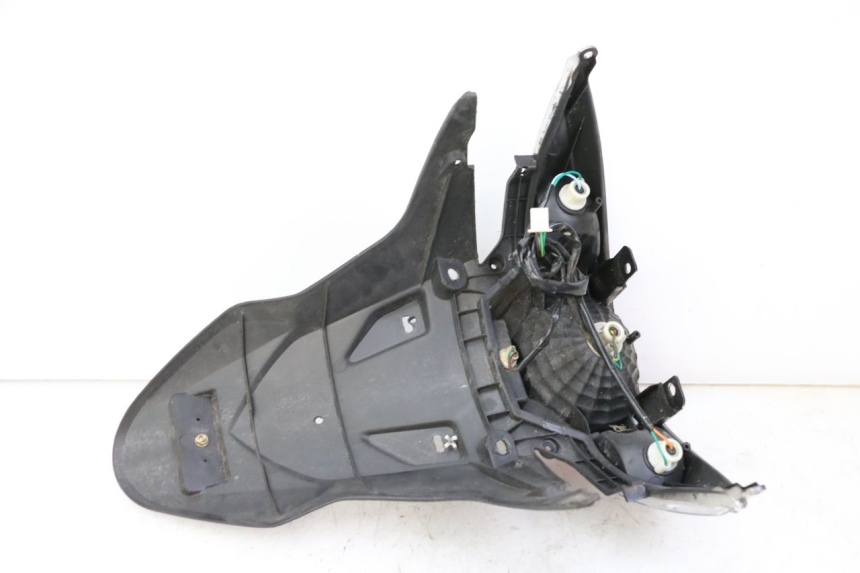 photo de LAMPA TYLNA LONGJIA SHARPY 125 (2020 - 2024) - Zbliżenie techniczne