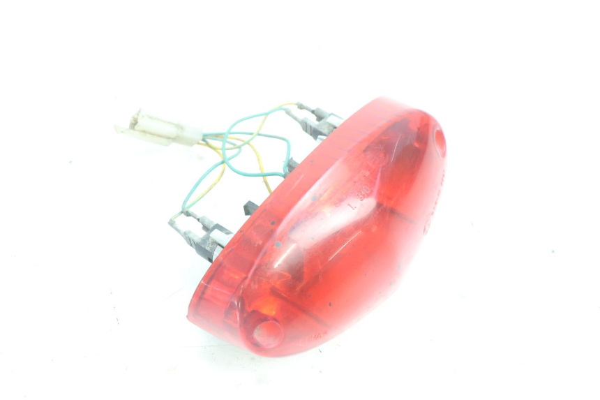 photo de LAMPA TYLNA PEUGEOT LUDIX BLASTER 50 (2006 - 2014) - Zoom stanu zużycia