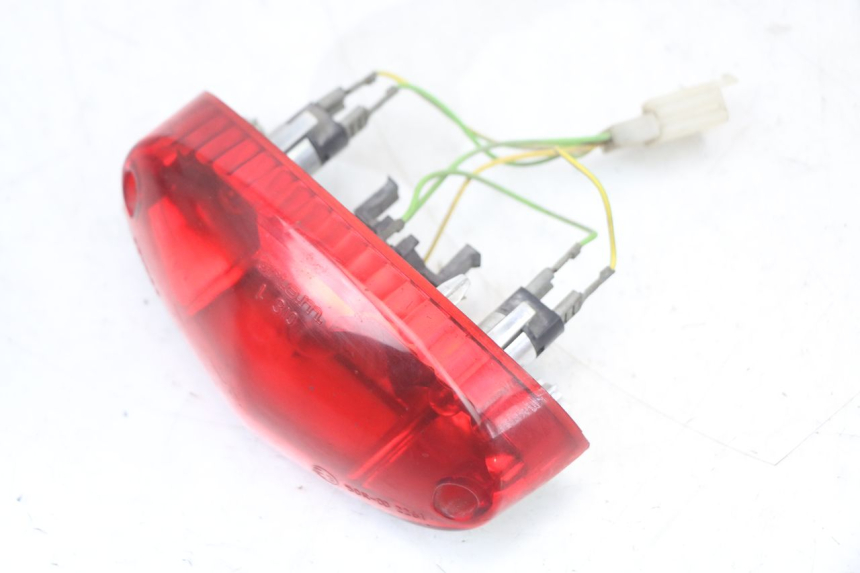 photo de LAMPA TYLNA PEUGEOT LUDIX 50 (2005 - 2007) - Inny kąt widzenia