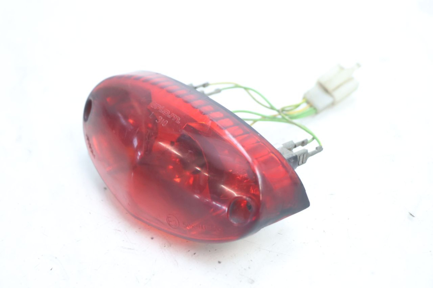 photo de LAMPA TYLNA PEUGEOT LUDIX ONE 50 (2004 - 2013) - Zoom stanu zużycia