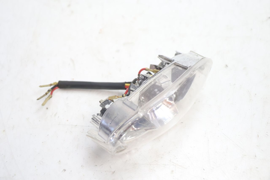 photo de ŚWIATŁO TYLNE PEUGEOT LUDIX SNAKE 2T 50 (2004 - 2014) - Zbliżenie techniczne