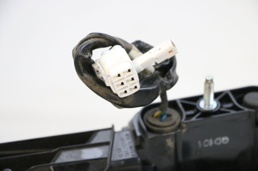 photo de TYLNA LAMPA YAMAHA NEO'S CORE 1 (2022 - 2026) - Widok ogólny