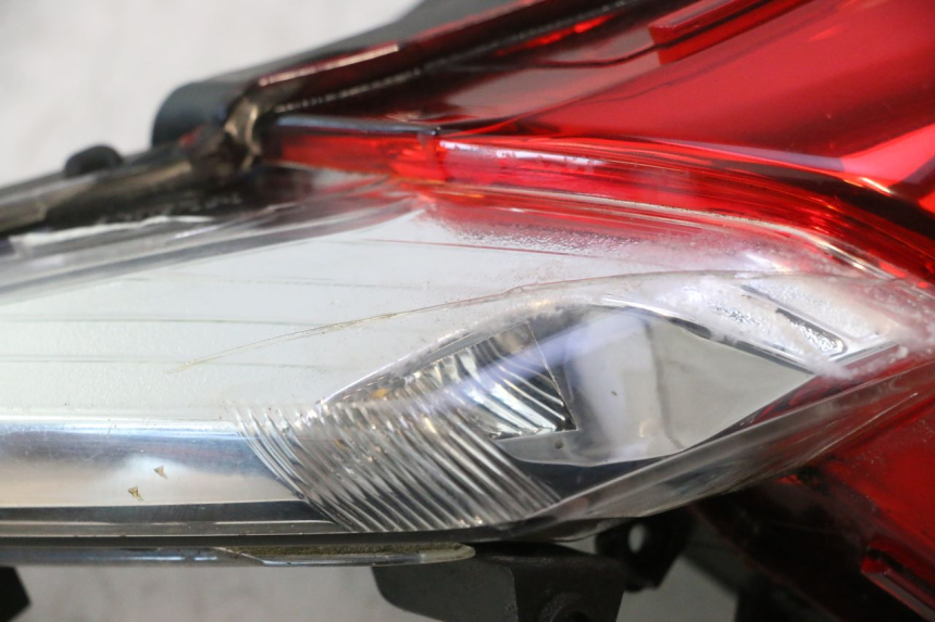 photo de LAMPA TYLNA KYMCO LIKE 4T 50 (2019 - 2025) - Zbliżenie techniczne