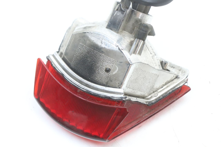 photo de LAMPA TYLNA PIAGGIO NEW TYPHOON 50 (2018 - 2021) - Inny kąt widzenia