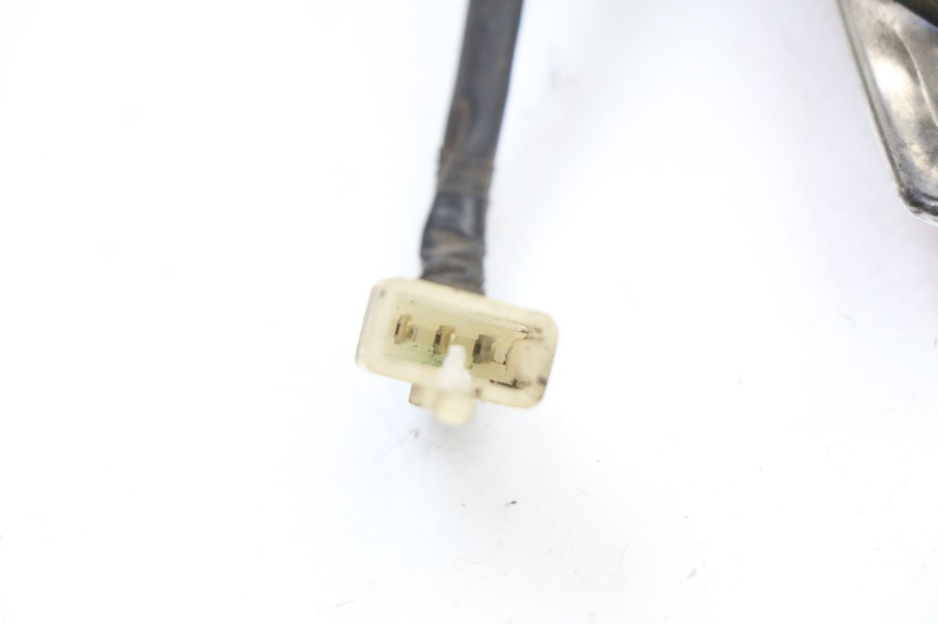 photo de LAMPA TYLNA PIAGGIO NEW TYPHOON 50 (2018 - 2021) - Punkty mocowania