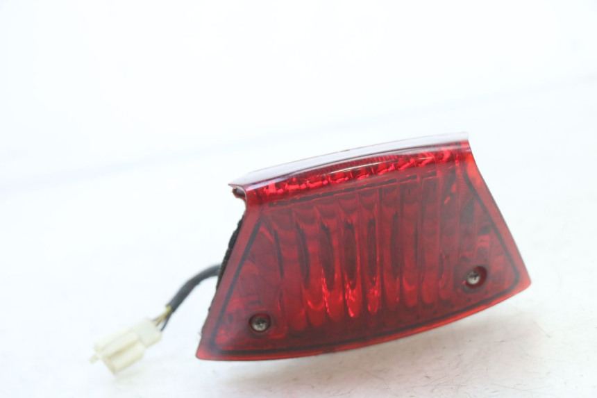 photo de LAMPA TYLNA PIAGGIO NEW TYPHOON 50 (2018 - 2021) - Inny kąt widzenia