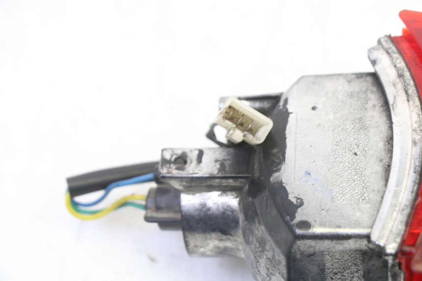 photo de TYLNA LAMPA PIAGGIO NEW TYPHOON 50 (2010 - 2017) - Inny kąt widzenia