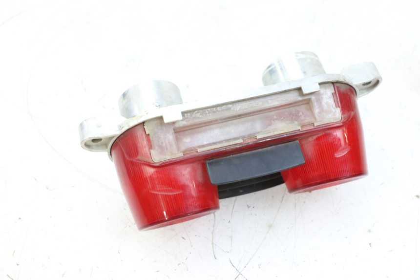 photo de LAMPA TYLNA HONDA NSR R 125 (1994 - 2003) - Zoom stanu zużycia