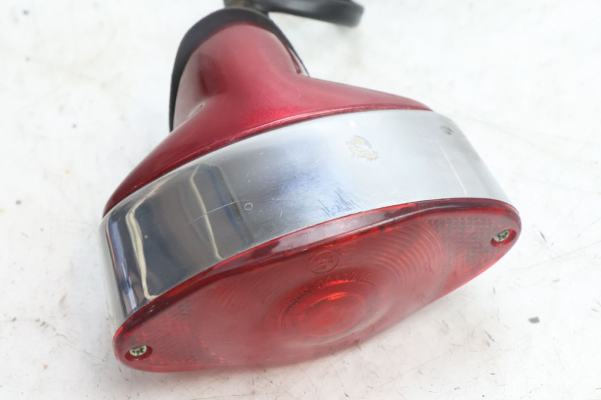 photo de LAMPA TYLNA JM MOTORS OLDIES 4T 50 (2010 - 2020) - Zoom stanu zużycia