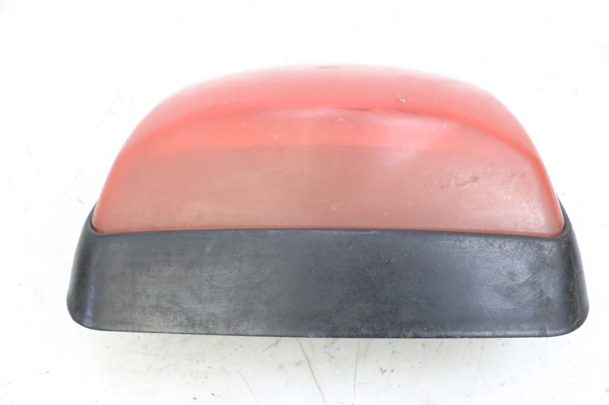 photo de LAMPA TYLNA JM MOTORS OLDIES GT 4T 50 (2018 - 2025) - Punkty mocowania