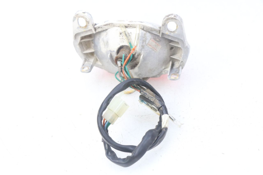 photo de LAMPA TYLNA SYM ORBIT 2 4T 50 (2008 - 2017) - Zoom stanu zużycia