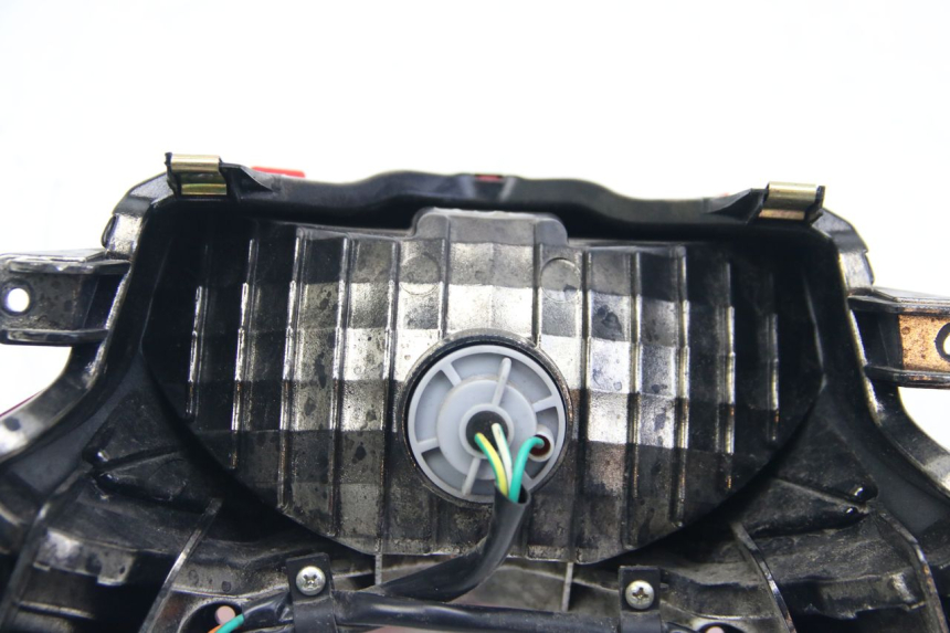 photo de LAMPA TYLNA SYM ORBIT III 3 4T 50 (2021 - 2025) - Część sprawdzona