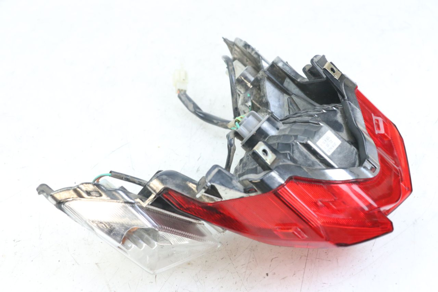 photo de LAMPA TYLNA SYM ORBIT III 3 4T 50 (2018 - 2021) - Widok ogólny