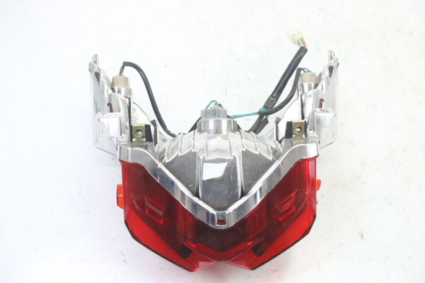 photo de LAMPA TYLNA SYM ORBIT III 3 4T 50 (2021 - 2025) - Część sprawdzona