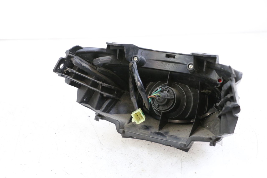 photo de LAMPA TYLNA HONDA PCX (JF47) 125 (2012 - 2013) - Szczegół części