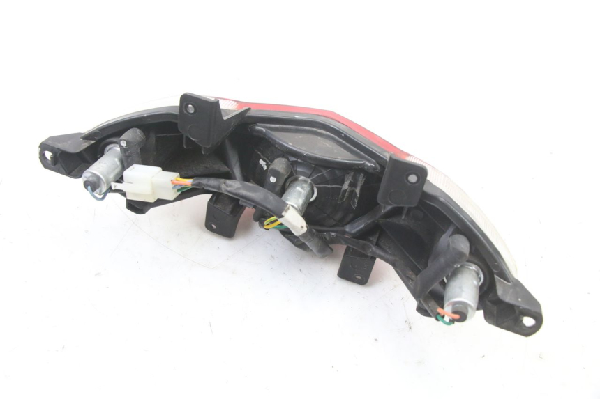 photo de LAMPA TYLNA PEUGEOT KISBEE 4T 50 (2018 - 2022) - Stan powierzchni