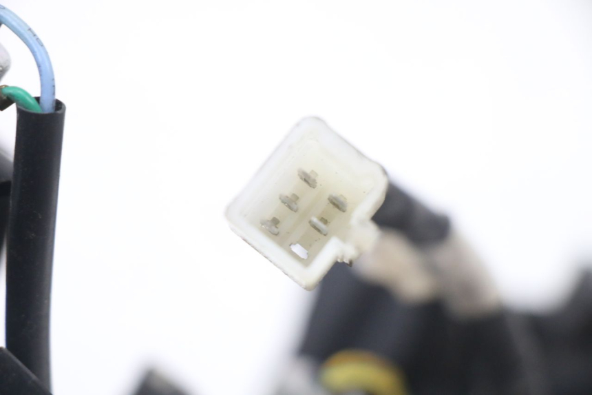 photo de LAMPA TYLNA PEUGEOT STREETZONE I 2T 50 (2018 - 2020) - Część sprawdzona