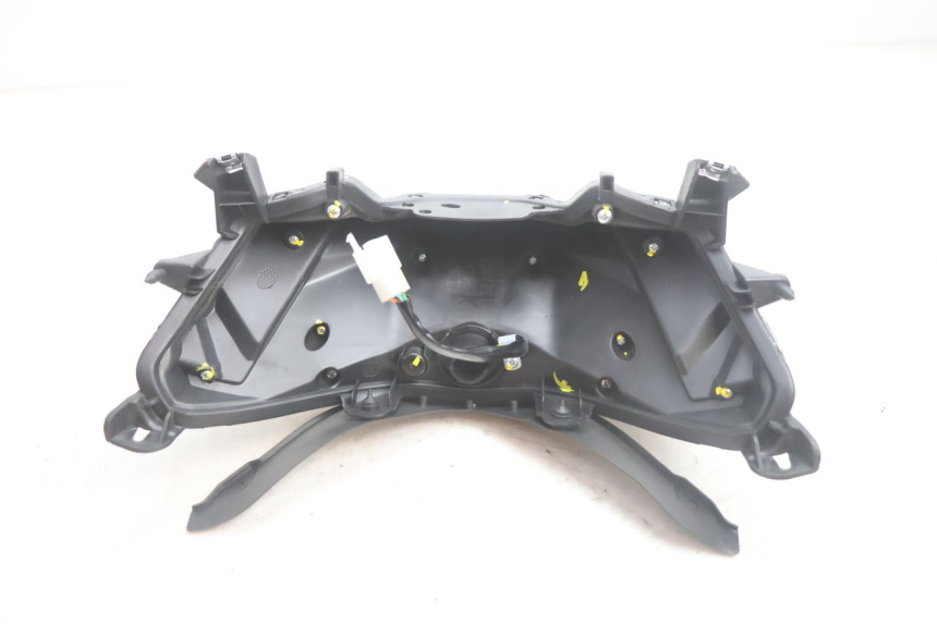 photo de ŚWIATŁO TYLNE JM MOTORS R-MAX TECH 50 (2024 - 2026) - Widok ogólny