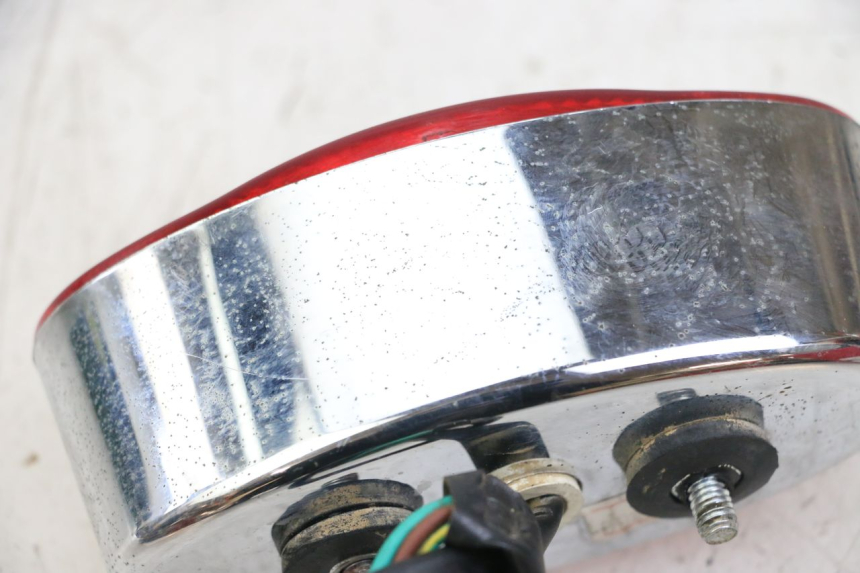 photo de LAMPA TYLNA REGAL RAPTOR RAXTER 2 125 (2007 - 2015) - Zoom stanu zużycia