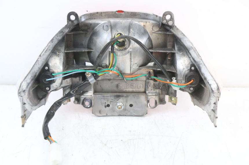 photo de LAMPA TYLNA TNT MOTOR ROMA 10' 4T 50 (2019 - 2022) - Inny kąt widzenia