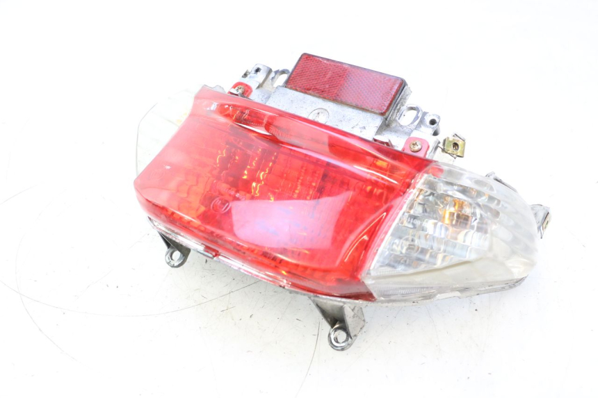 photo de LAMPA TYLNA TNT MOTOR ROMA 12' 2T 50 (2007 - 2018) - Struktura - zbliżenie