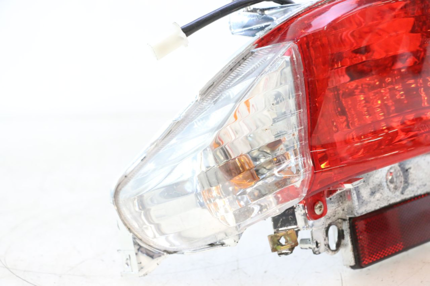 photo de LAMPA TYLNA TNT MOTOR ROMA 12' 2T 50 (2007 - 2018) - Widok z bliska