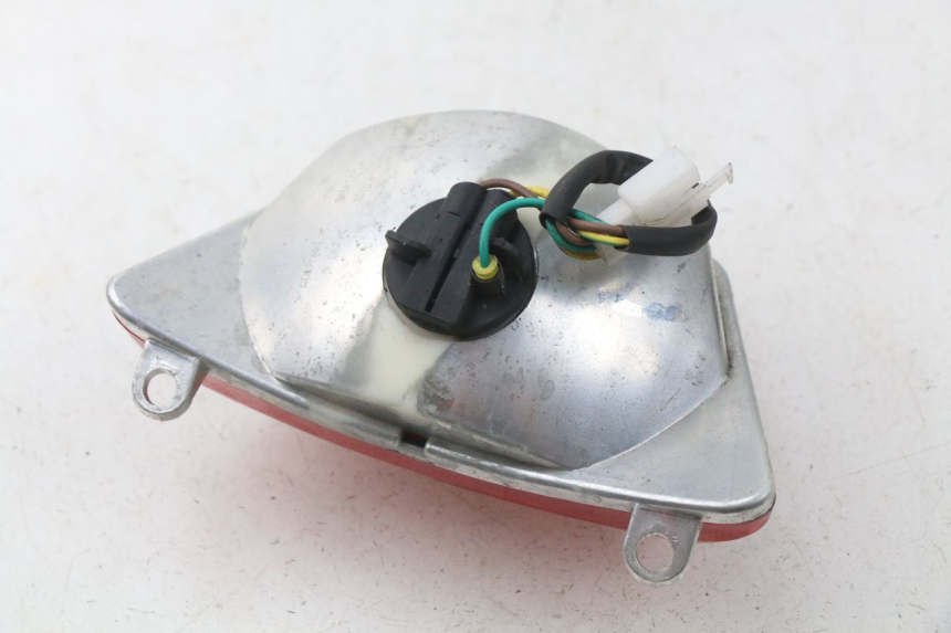 photo de LAMPA TYLNA DAELIM S4 50 (2010 - 2015) - Punkty mocowania