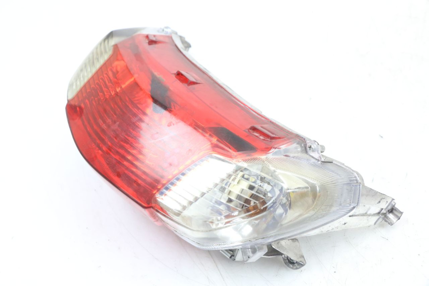 photo de LAMPA TYLNA JM MOTORS SANTANA 50 (2014 - 2023) - Inny kąt widzenia