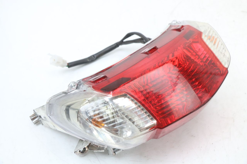 photo de LAMPA TYLNA JM MOTORS SANTANA 50 (2014 - 2023) - Zoom stanu zużycia
