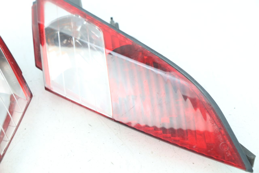 photo de TYLNE ŚWIATŁO PEUGEOT SATELIS 125 (2006 - 2009) - Zoom stanu zużycia