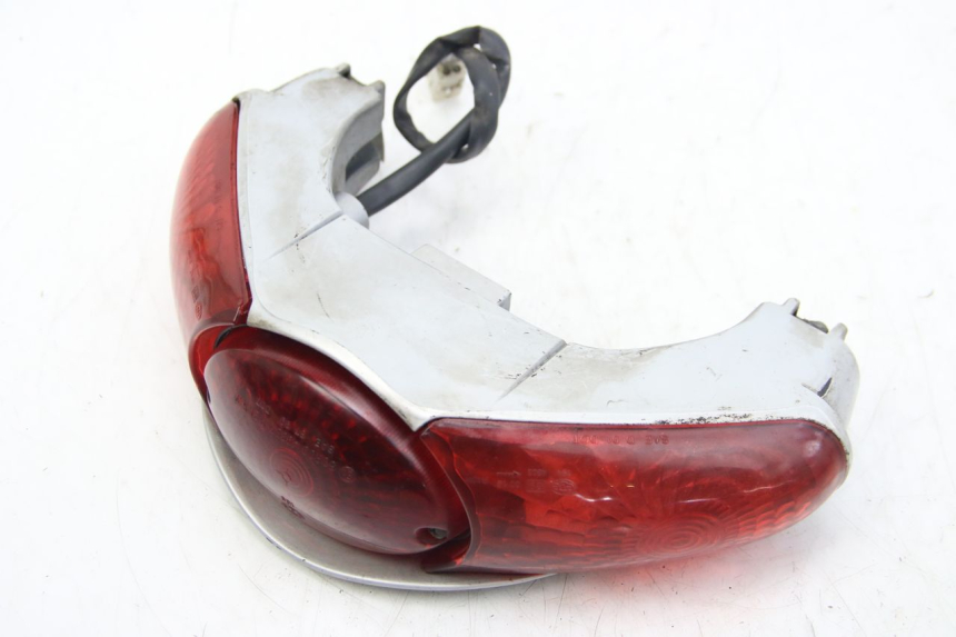 photo de LAMPA TYLNA APRILIA SCARABEO 4T 50 (2009 - 2017) - Zoom stanu zużycia