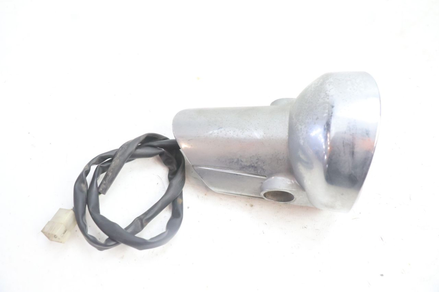 photo de LAMPA TYLNA APRILIA SCARABEO GT 125 (1999 - 2007) - Zoom stanu zużycia