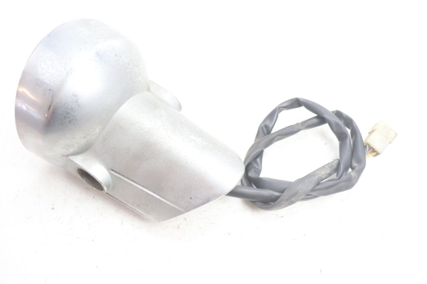 photo de LAMPA TYLNA APRILIA SCARABEO GT 125 (1999 - 2007) - Inny kąt widzenia