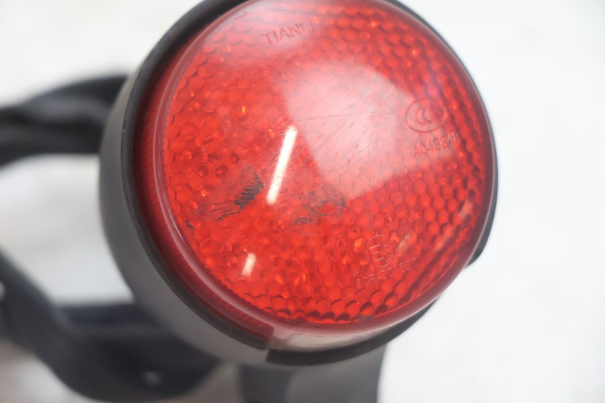 photo de LAMPA TYLNA MASH SEVENTY FIVE 125 (2013 - 2021) - Zoom stanu zużycia