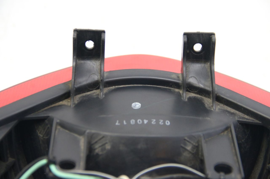 photo de LAMPA TYLNA SUZUKI SIXTEEN 125 (2008 - 2010) - Widok produktu