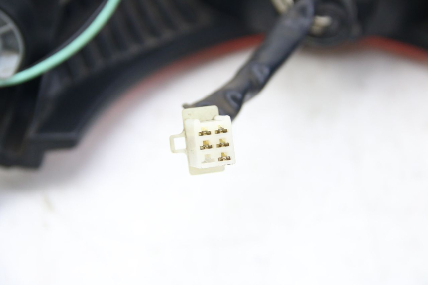 photo de LAMPA TYLNA SUZUKI SIXTEEN 125 (2008 - 2010) - Część sprawdzona