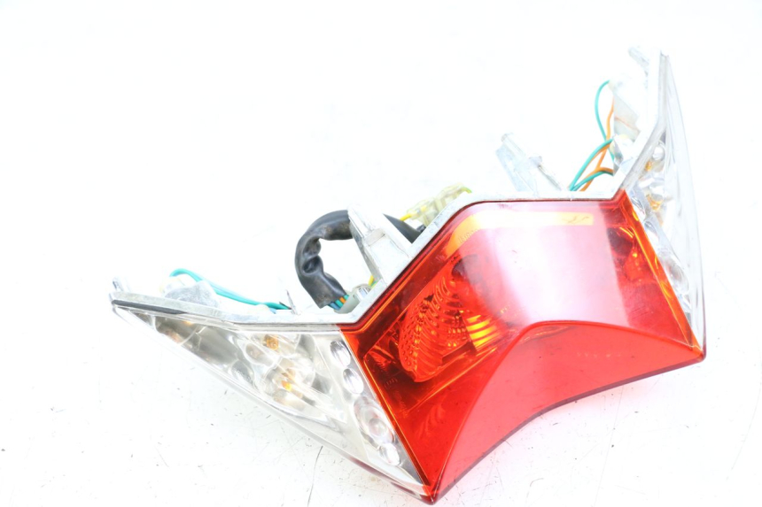 photo de LAMPA TYLNA PEUGEOT SPEEDFIGHT 4 2T 50 (2015 - 2019) - Szczegół części