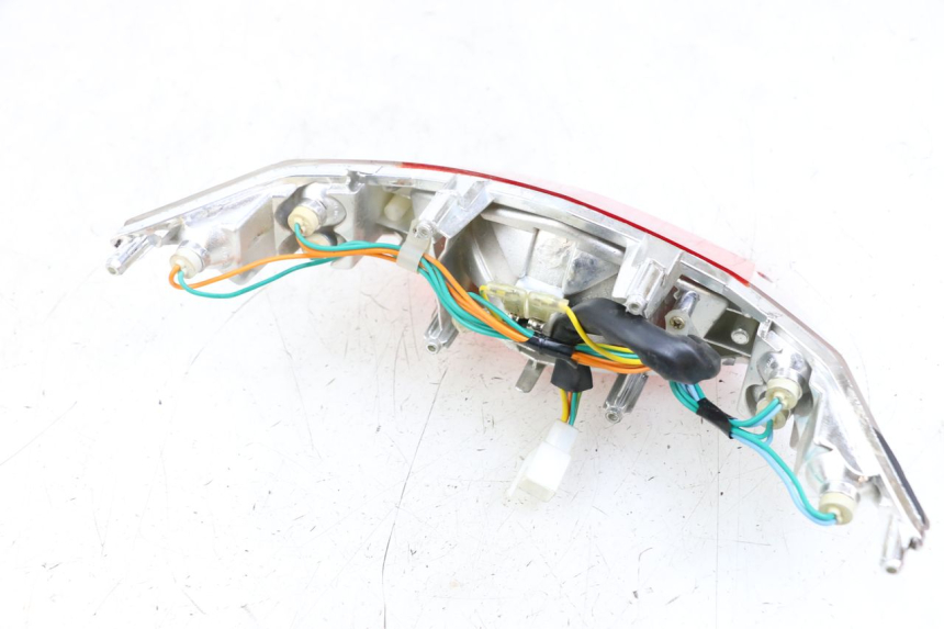 photo de LAMPA TYLNA PEUGEOT SPEEDFIGHT 4 2T 50 (2015 - 2019) - Zoom stanu zużycia