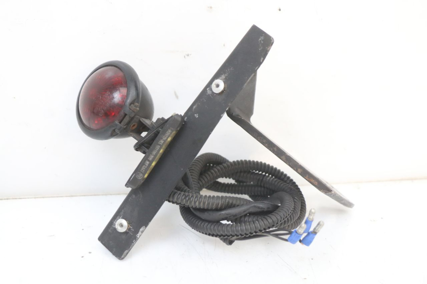 photo de LAMPA TYLNA HARLEY DAVIDSON SPORTSTER XL CUSTOM 1200 (2003 - 2004) - Widok główny