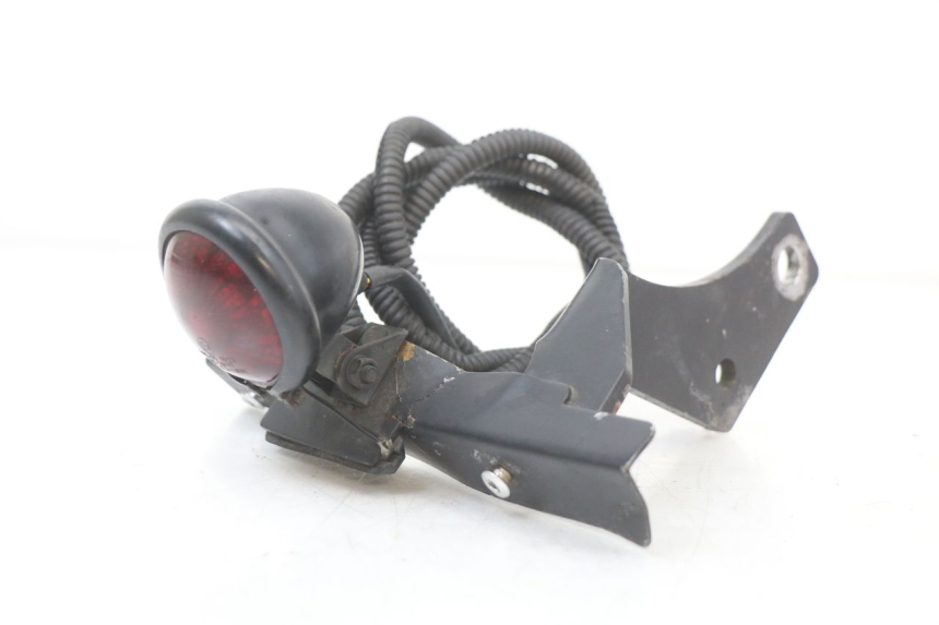 photo de LAMPA TYLNA HARLEY DAVIDSON SPORTSTER XL CUSTOM 1200 (2003 - 2004) - Zoom stanu zużycia