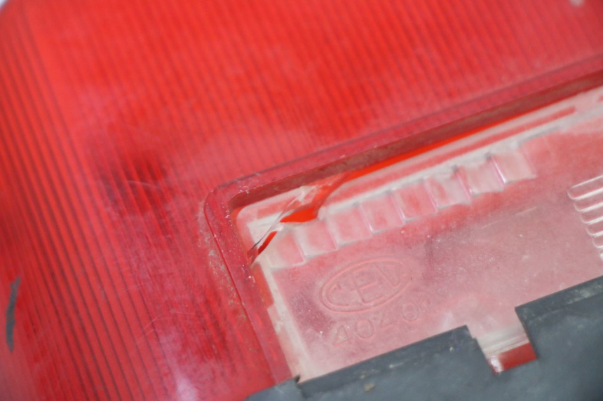 photo de LAMPA TYLNA TRIUMPH SPRINT 900 (1995 - 1998) - Punkty mocowania