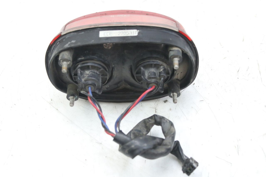 photo de LAMPA TYLNA TRIUMPH SPRINT ST 955 (1999 - 2001) - Szczegół części