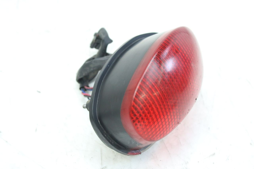 photo de LAMPA TYLNA TRIUMPH SPRINT ST 955 (1999 - 2001) - Stan powierzchni