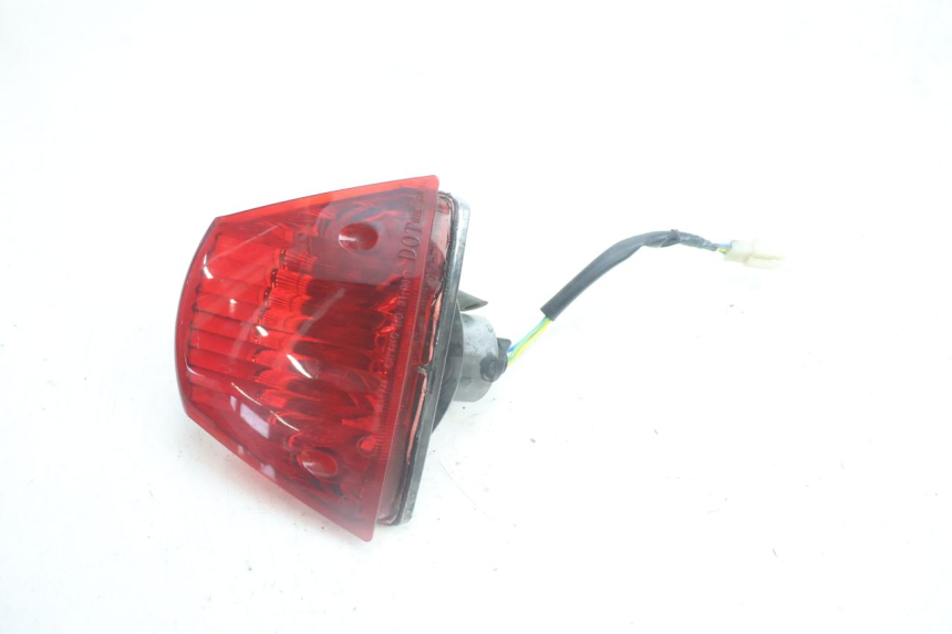photo de LAMPA TYLNA APRILIA SR 2T 50 (2012 - 2017) - Widok główny