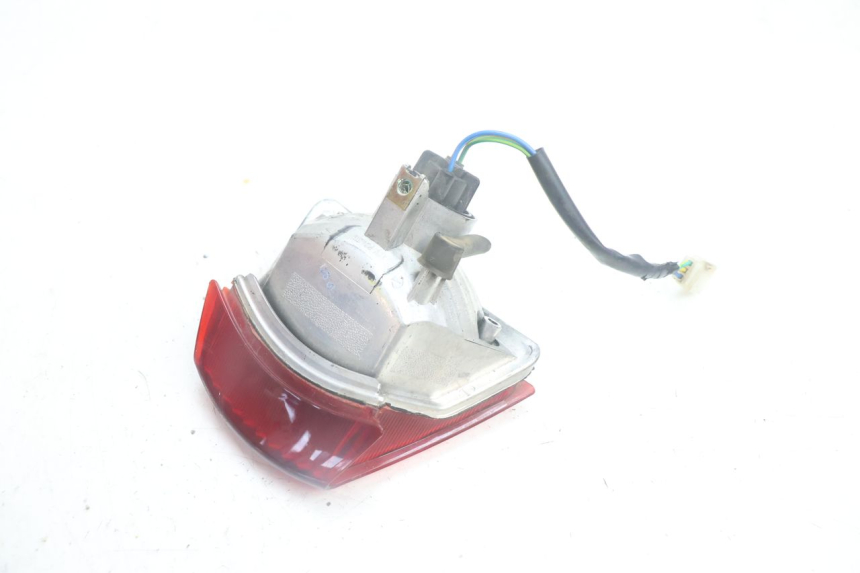 photo de LAMPA TYLNA APRILIA SR 2T 50 (2012 - 2017) - Zbliżenie techniczne