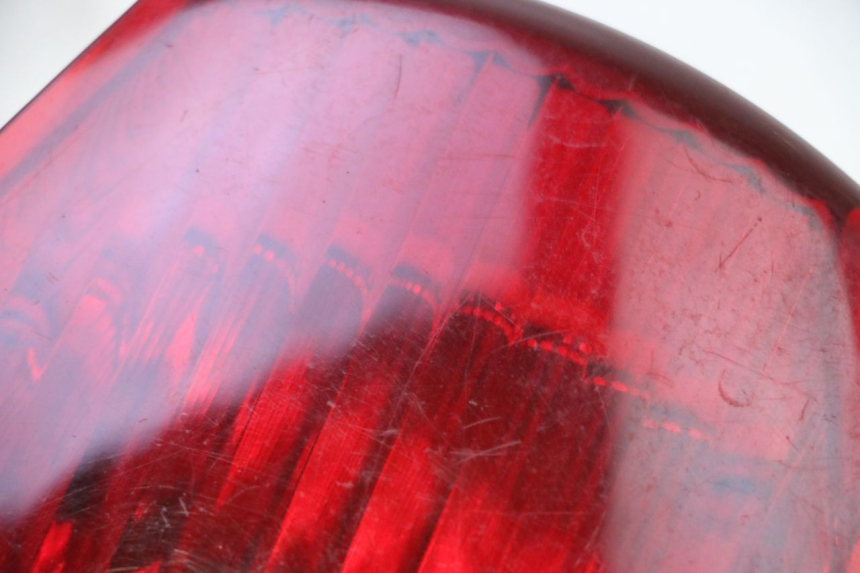 photo de LAMPA TYLNA APRILIA SR MOTARD 50 (2012 - 2018) - Inny kąt widzenia