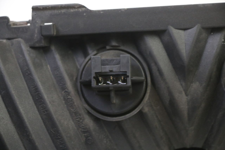 photo de LAMPA TYLNA HONDA ST PAN EUROPEAN 1300 (2002 - 2013) - Punkty mocowania