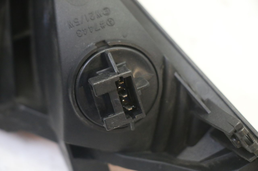 photo de LAMPA TYLNA HONDA ST PAN EUROPEAN 1300 (2002 - 2013) - Oznaczenia i referencje