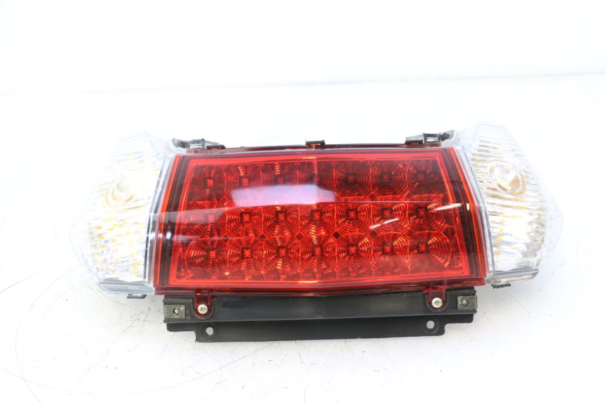 photo de LAMPA TYLNA RAZZO STEED 125 (2012 - 2018) - Widok główny