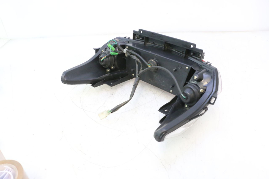 photo de LAMPA TYLNA RAZZO STEED 125 (2012 - 2018) - Widok ogólny